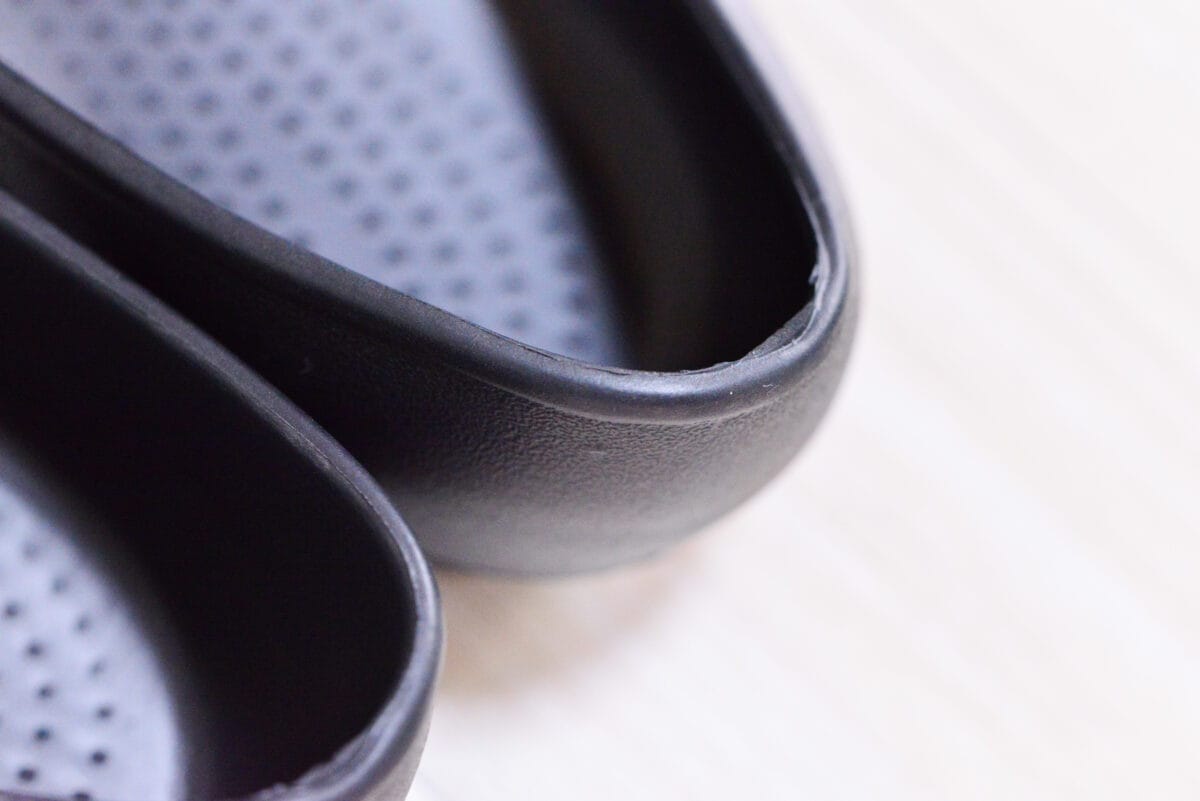 【ダイソー】サンダルの履き心地は?ビーチサンダルやEVAパンプスも紹介