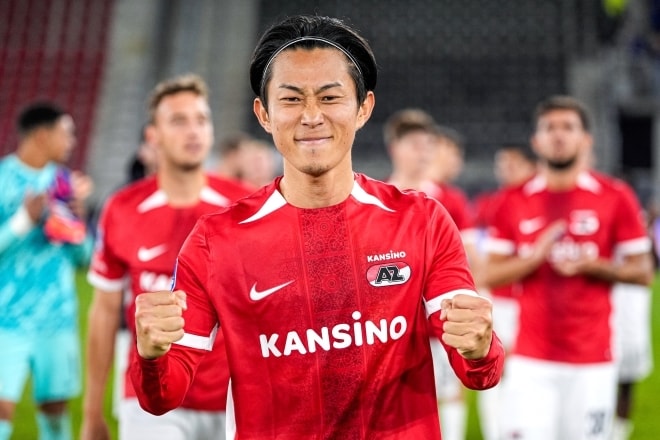 毎熊晟矢 選手 AZ オランダ ユニフォーム 毎熊晟矢 選手 AZ オランダ ユニフォーム 毎熊晟矢が新天地で