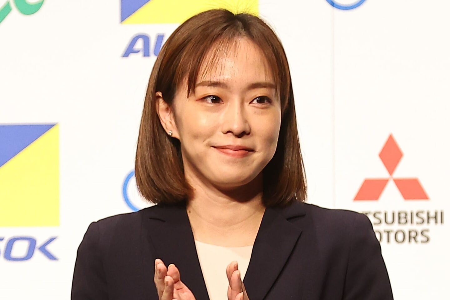 石川佳純の好きな男性…先輩が“実名暴露”で赤面する姿に中国メディア大興奮「恥ずかしそうに『ファンだから!』と説明した」