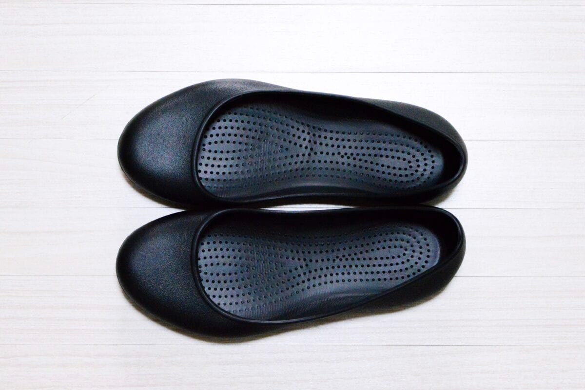 【ダイソー】サンダルの履き心地は?ビーチサンダルやEVAパンプスも紹介