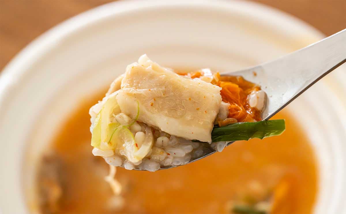 “タテギ”を混ぜて楽しむ【セブン】新作飯で気軽に韓国グルメを味わう