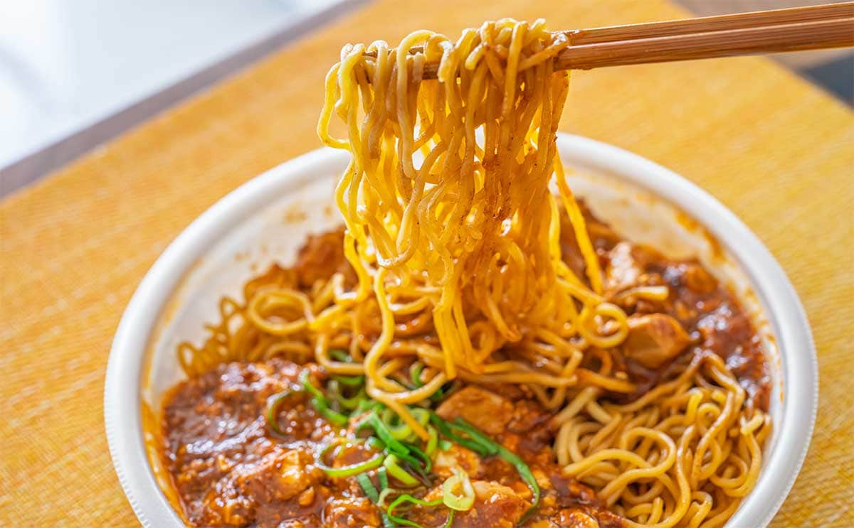 【セブン通い決定】旨辛麺が復活!これは見逃せない