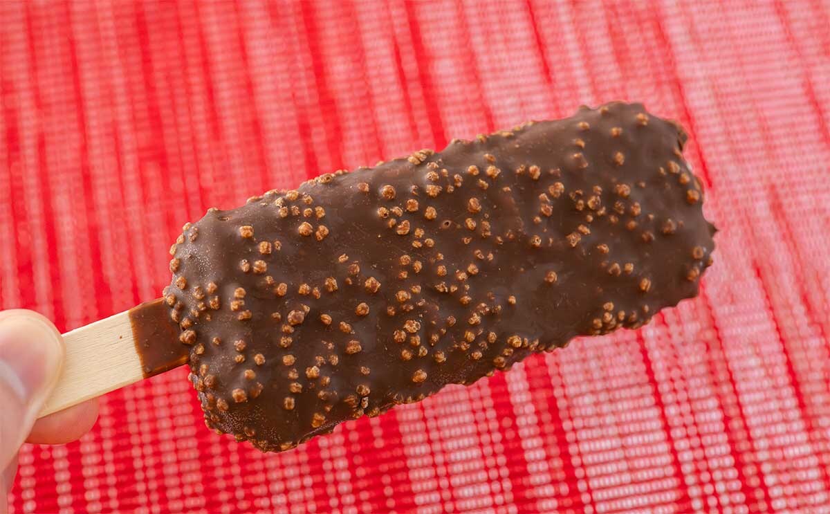 「最高すぎた!!」「チョコ好きにはたまらん」【クランキーアイス】が新登場