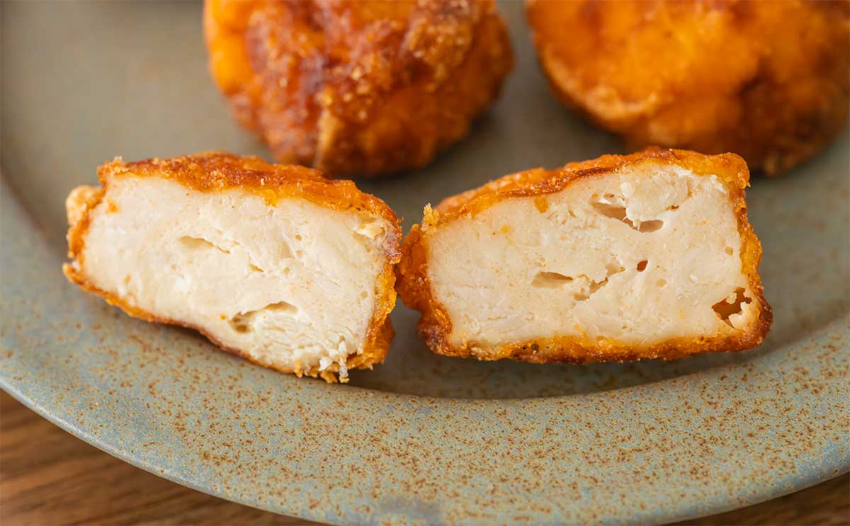 「ピリ辛で美味しかった」「これは当たり」新発売の【からあげクン】に大満足