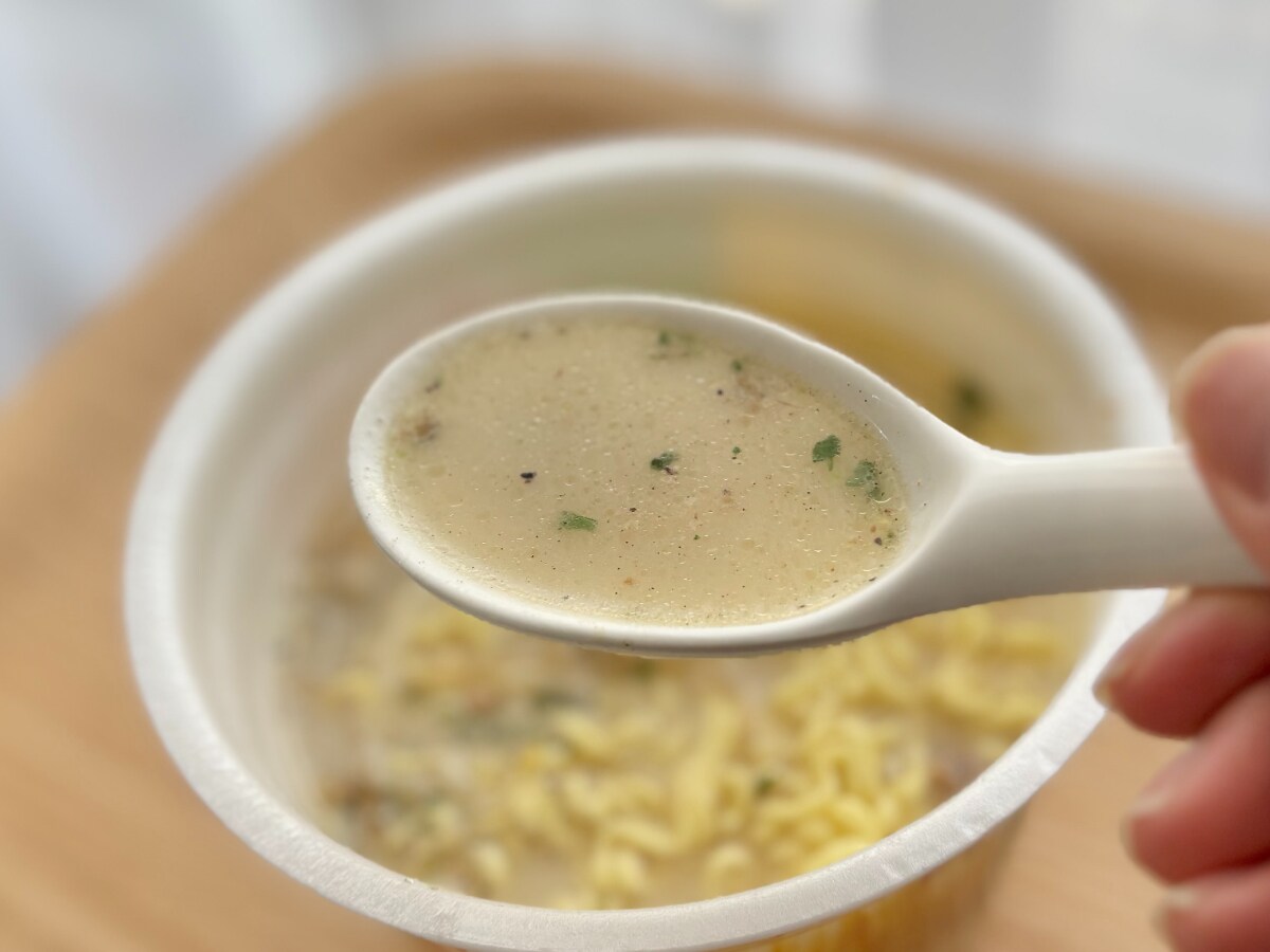 「町中華感のある味」がウマすぎた!【マルちゃん】の大盛麺はパンチ抜群