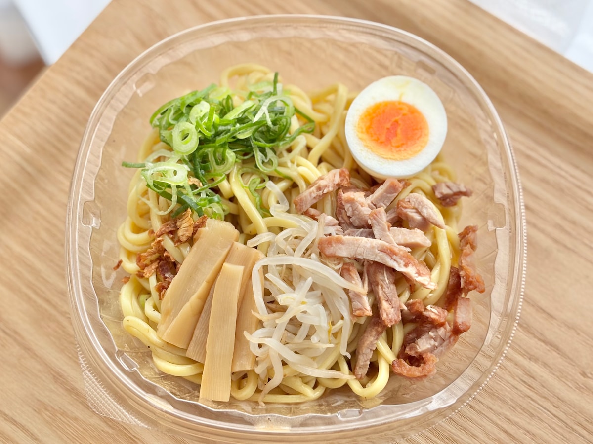 濃厚味が「うまーい！」「昇天」【ファミマ】名店監修の麺が最高すぎるぞ