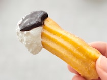 チョコ？ホイップ？それとも両方？【ファミマ】に楽しくておいしい新作