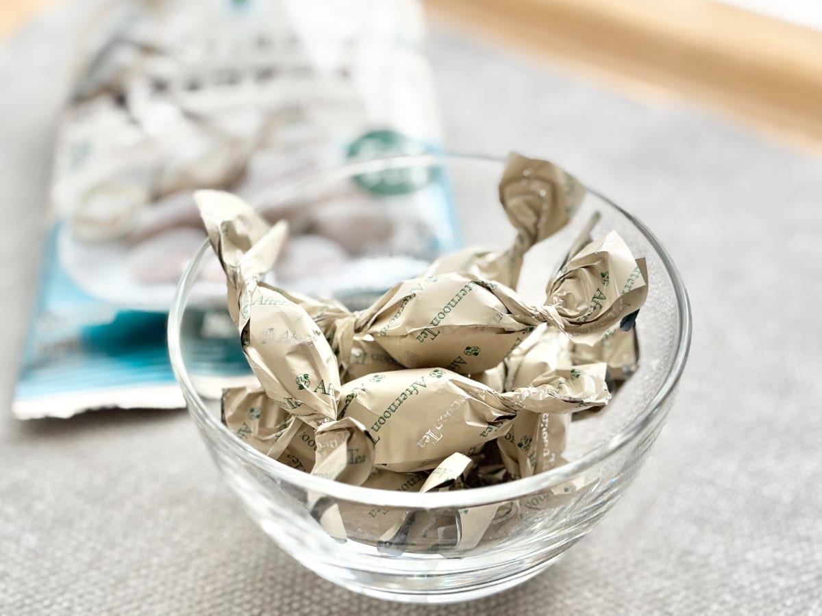 「美味しすぎて止まらない」「4袋買った」【ファミマ】のコラボチョコ