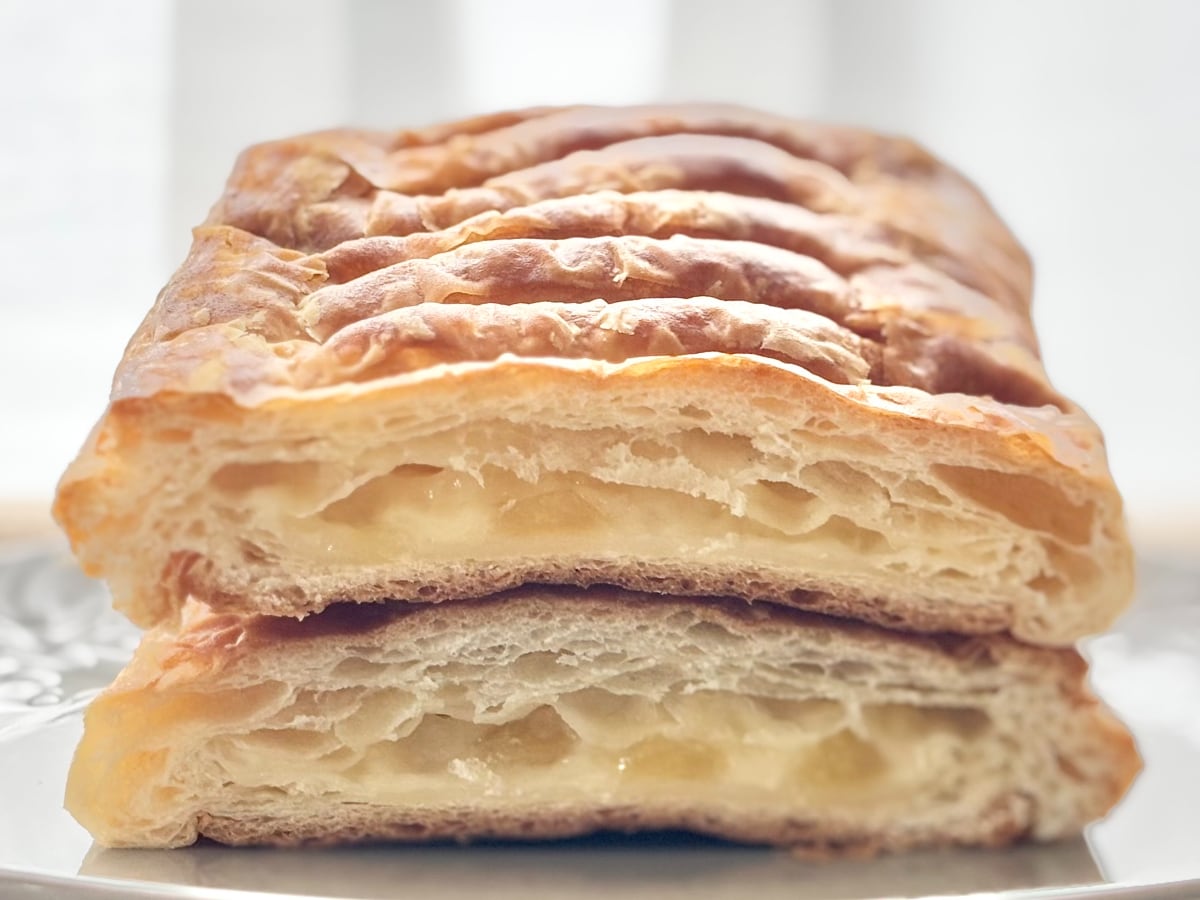 138円でお腹いっぱい!【ローソン】ボリューム満点のデニッシュが復活