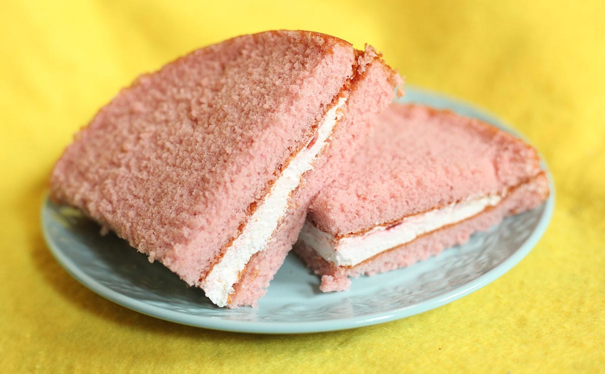 ふわっふわで一瞬で消える。デカくておいしい【セブン】新商品