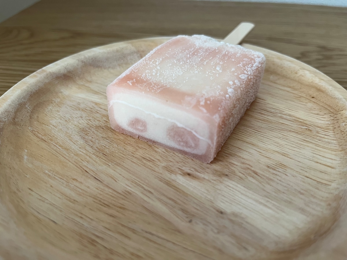 果汁で勝負！【ファミマ】桃の甘みがぎゅっと詰まったアイスが登場！