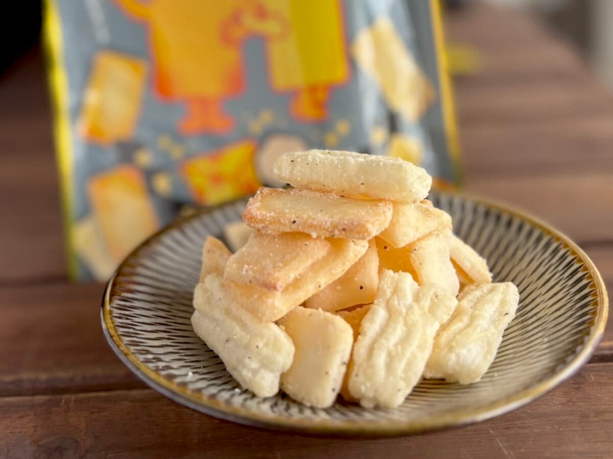 「ちと高いけどまじ美味い」【ファミマ】先行発売のおかきにハマる