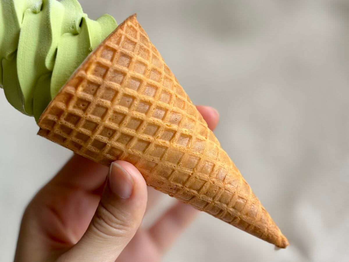 「全力でお伝えしますね」【ローソン】大人の抹茶アイスが「マジウマ」!