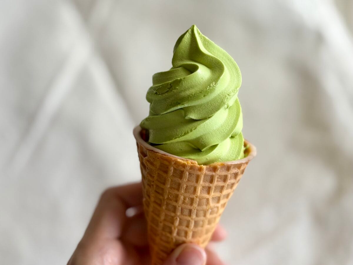 「全力でお伝えしますね」【ローソン】大人の抹茶アイスが「マジウマ」!