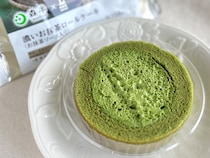 抹茶好きは絶対食べて！【ローソン】新作が「めちゃめちゃ濃くて苦うま」