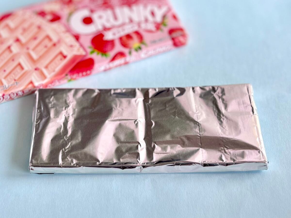 甘酸っぱ苺にキュン♡【ロッテ】新作クランキーは見た目も味も華やか