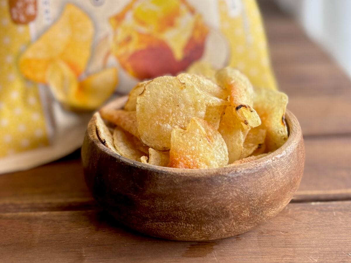 食べる手止まらんて！【カルビー】堅あげポテト新作は“ガリじゅわ”系