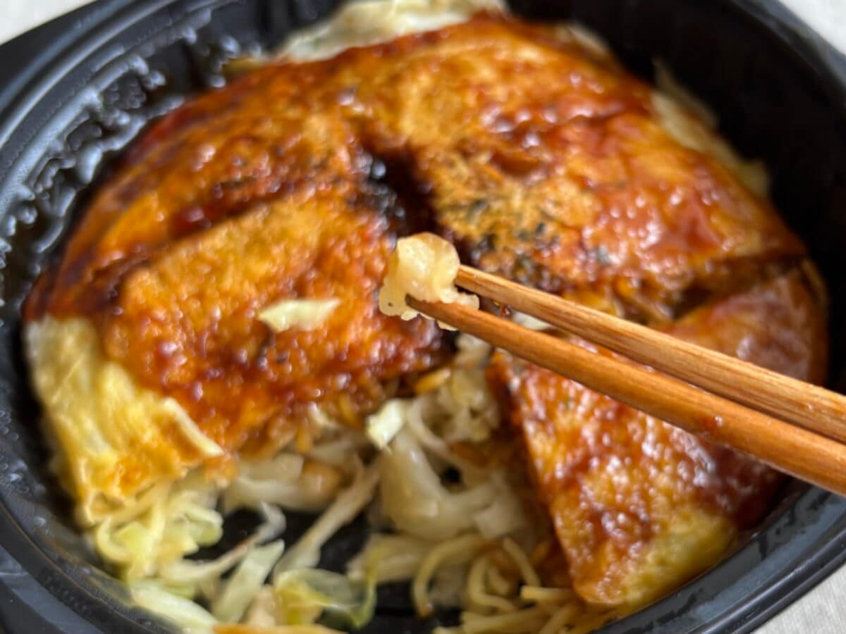 オタフクソースの安心感たるや【セブン】新作は王道の間違いない美味しさ