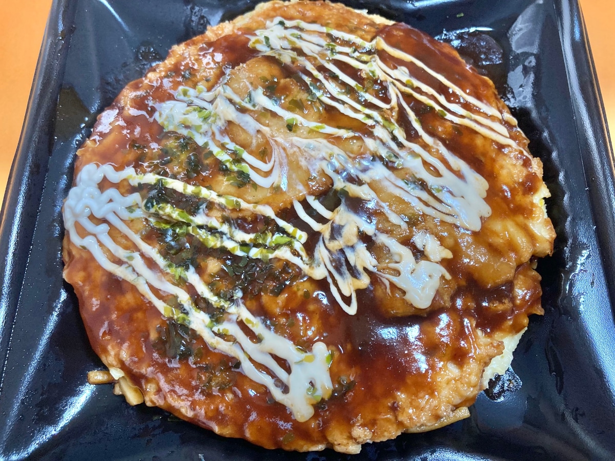 味とボリュームに大・満・足！【ローソン】名店監修のお好み焼き＆焼きそば