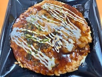 味とボリュームに大・満・足！【ローソン】名店監修のお好み焼き＆焼きそば