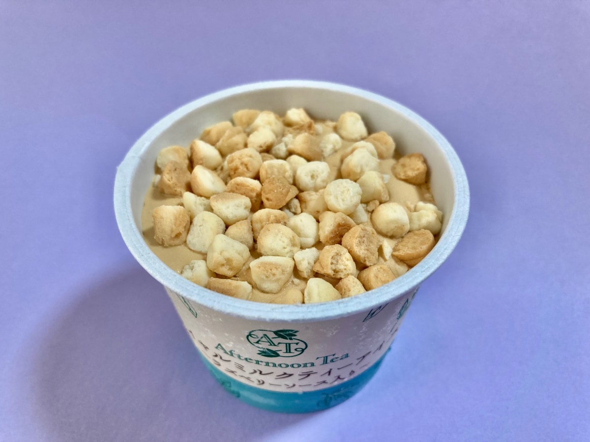 「やばい!最高!」「おすすめ!」【ファミマ限定】なんとも優雅なミルクティーのアイス