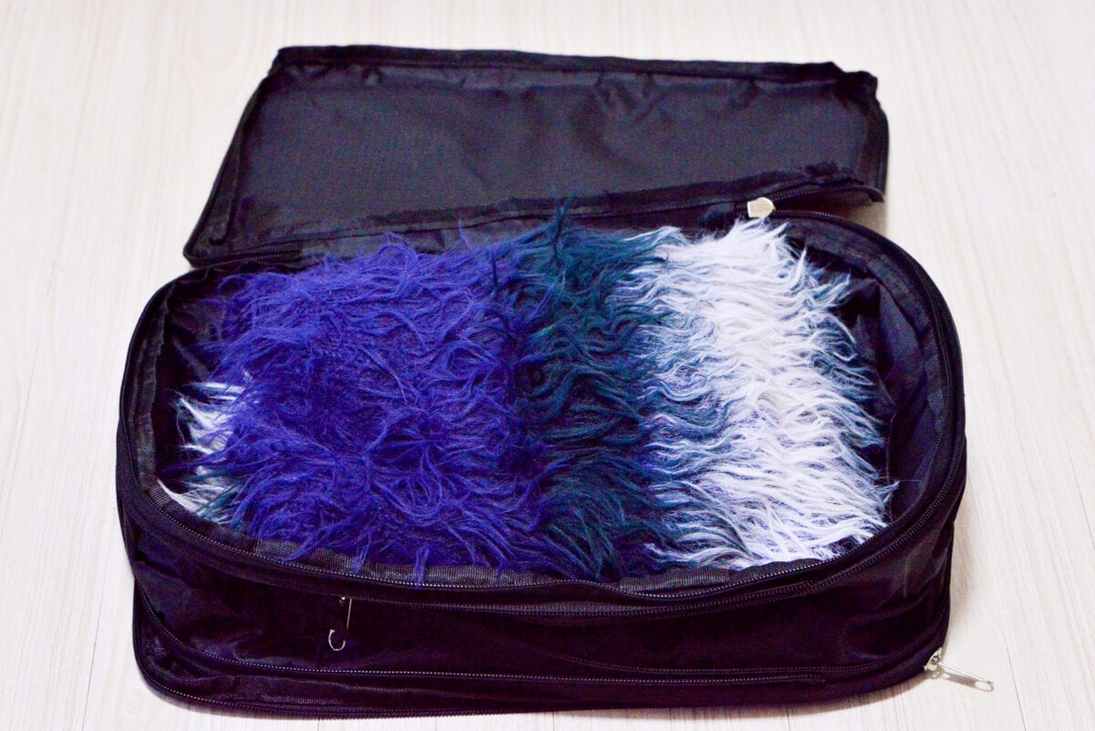 ダイソー「圧縮バッグ」は旅行におすすめ!収納にも便利な実力をレビュー