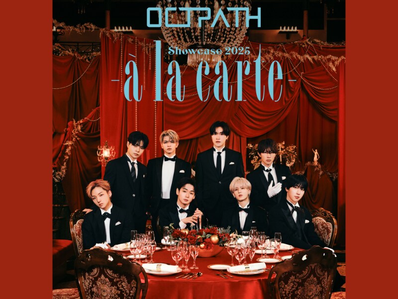 OCTPATH（オクトパス）ウエイター姿の8人がアクリルスタンドに
