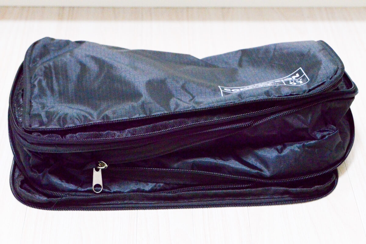 ダイソー「圧縮バッグ」は旅行におすすめ!収納にも便利な実力をレビュー