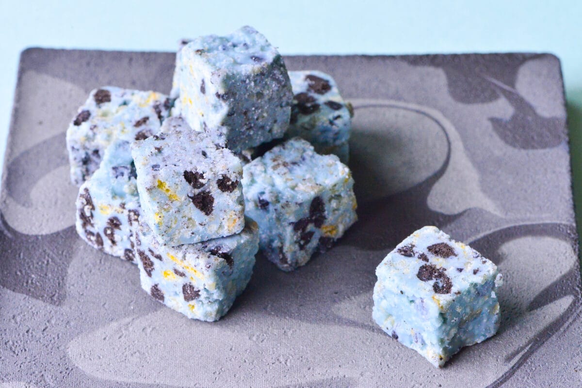 「クセになっちゃう」【ファミマ】ザクザク食感が◎チョコミントのお菓子