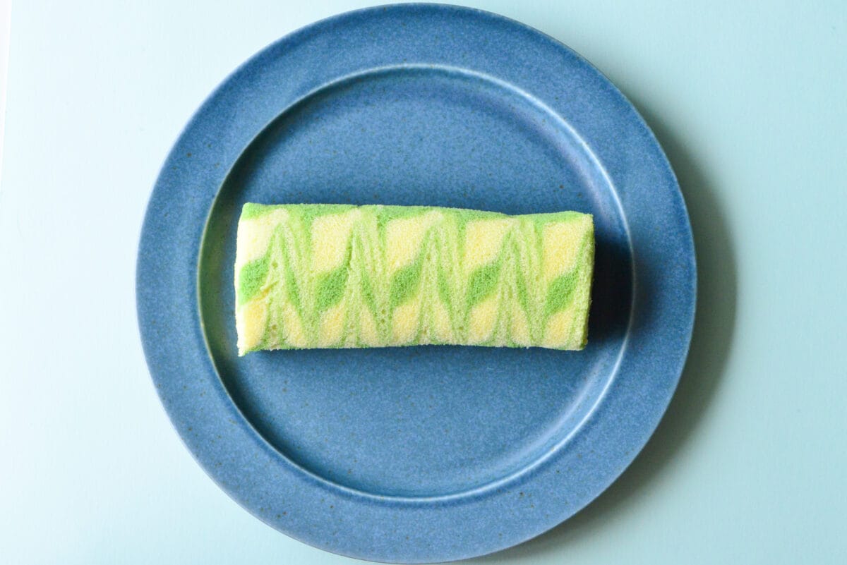 「めっちゃおいしいんだが」【ファミマ】リーフィアのケーキが話題!