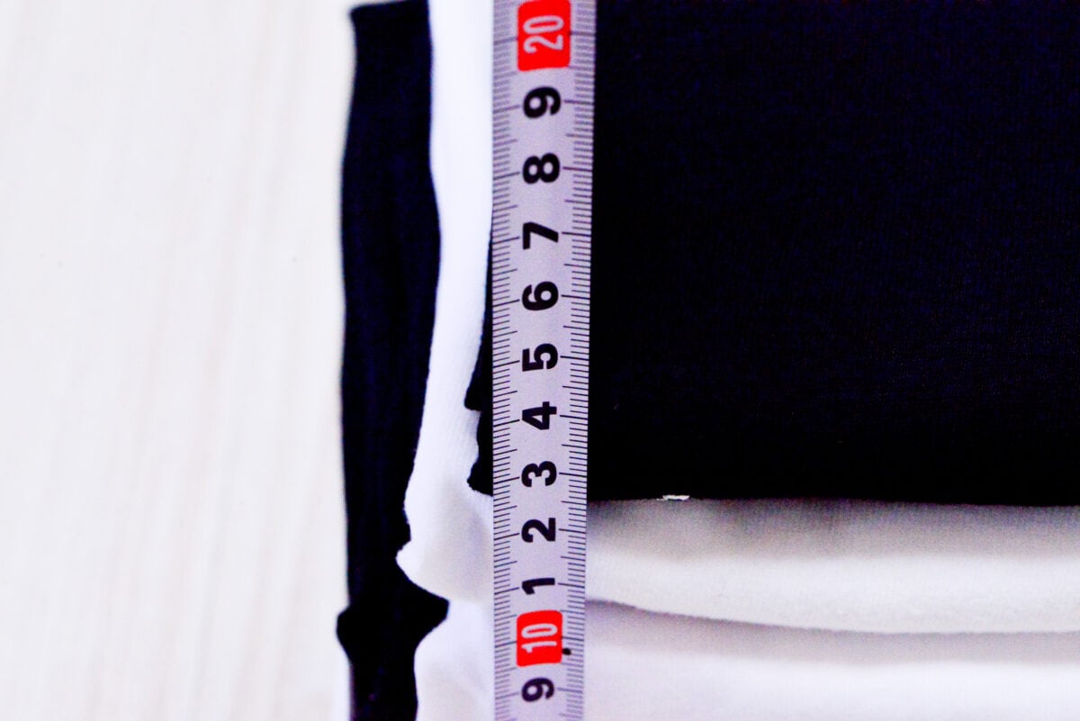 ダイソー「圧縮バッグ」は旅行におすすめ!収納にも便利な実力をレビュー