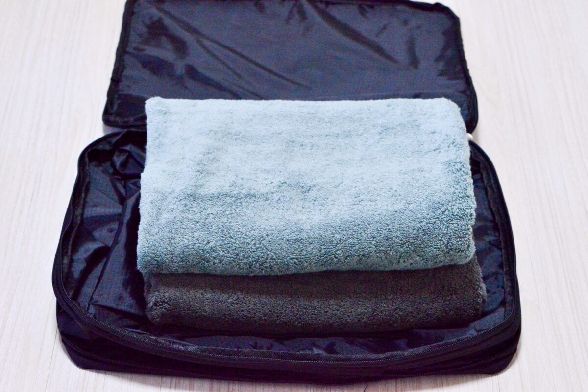 ダイソー「圧縮バッグ」は旅行におすすめ!収納にも便利な実力をレビュー