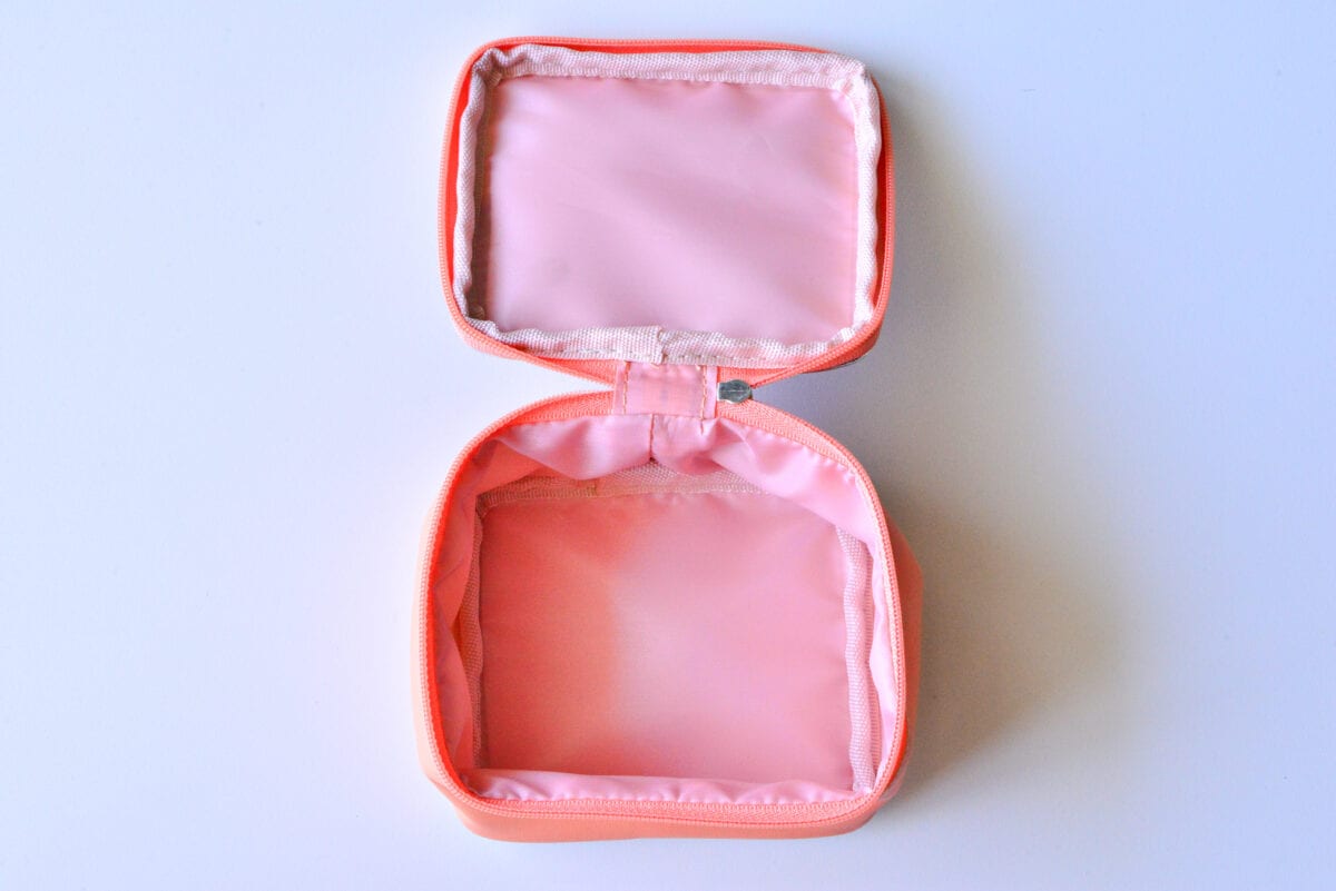 ダイソーのポーチが優秀すぎる!今すぐ使いたい6商品を紹介