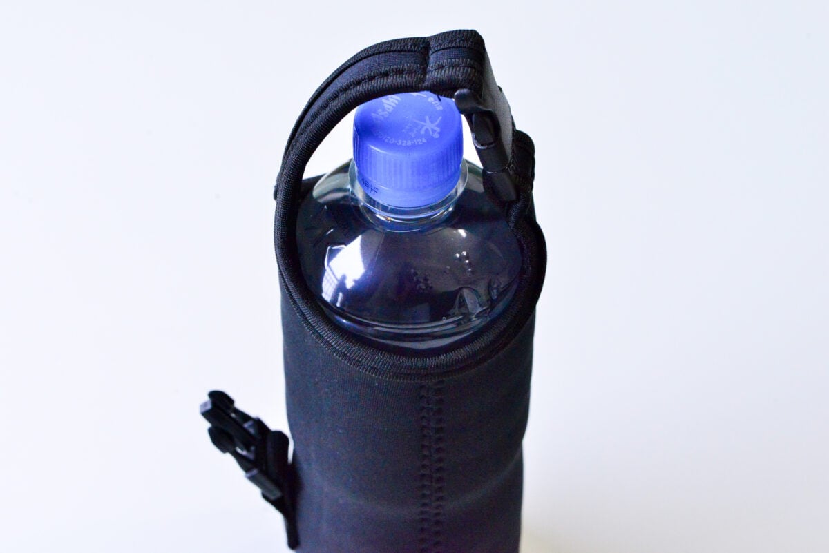 便利でおしゃれなセリアのペットボトルホルダー6選!カラビナ付きや肩掛けも