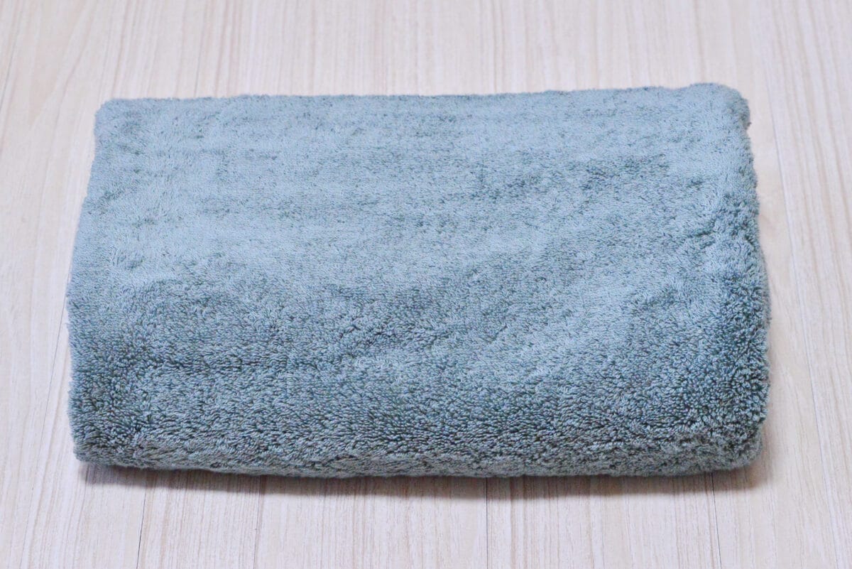 ダイソー「圧縮バッグ」は旅行におすすめ!収納にも便利な実力をレビュー