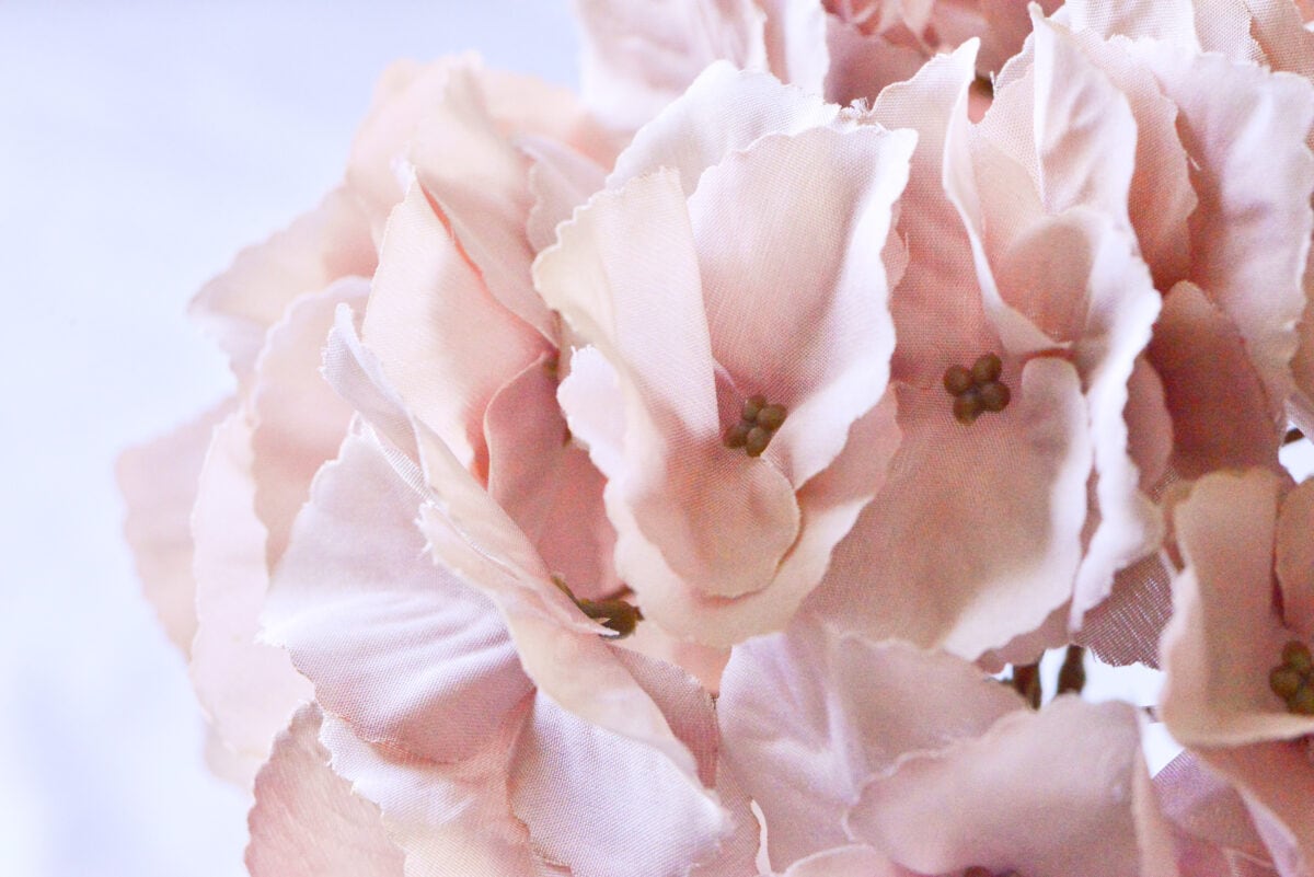 【ダイソー】造花のおすすめ商品とおしゃれなアレンジを紹介