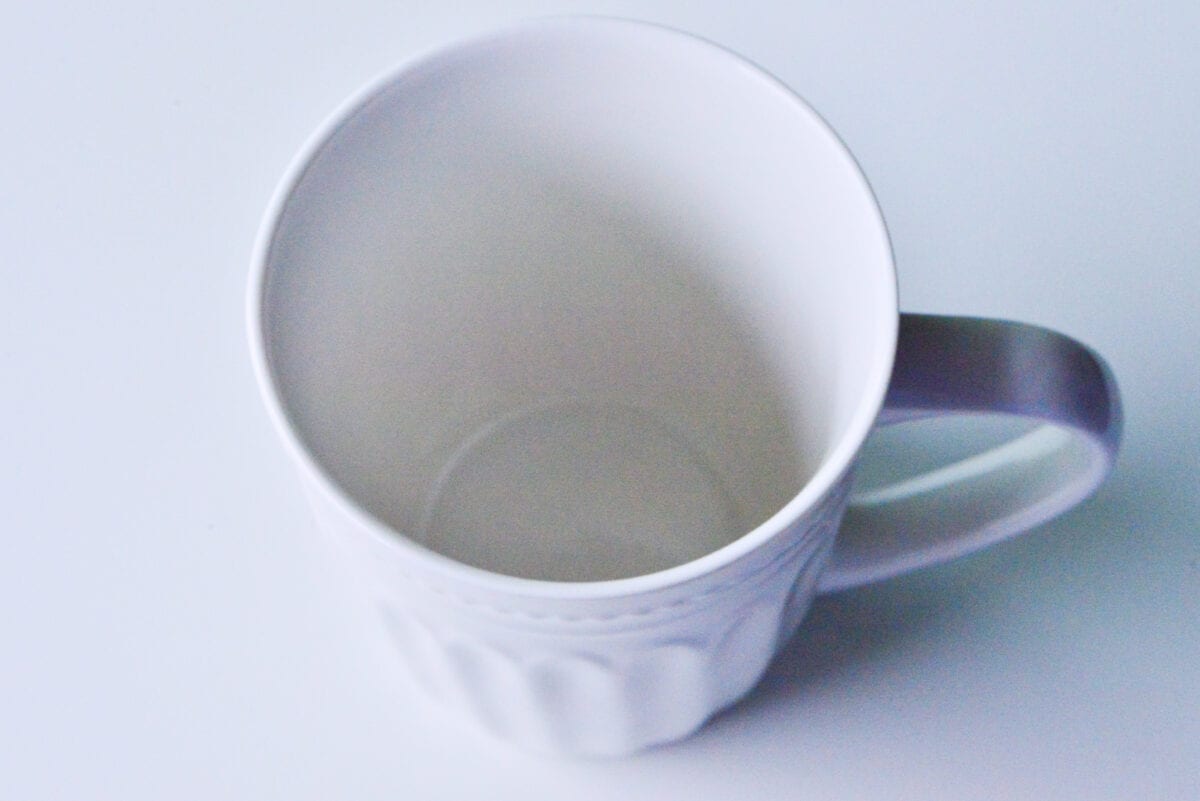 セリアの花瓶おすすめ6選|大きめのものやおしゃれな一輪挿しも紹介