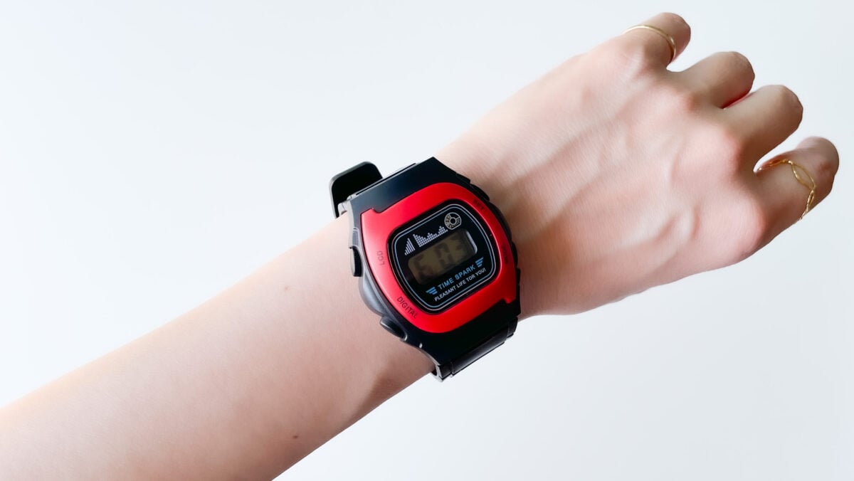 セリアの110円で買える腕時計が想像以上にいい!