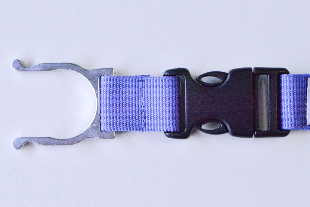 便利でおしゃれなセリアのペットボトルホルダー6選!カラビナ付きや肩掛けも