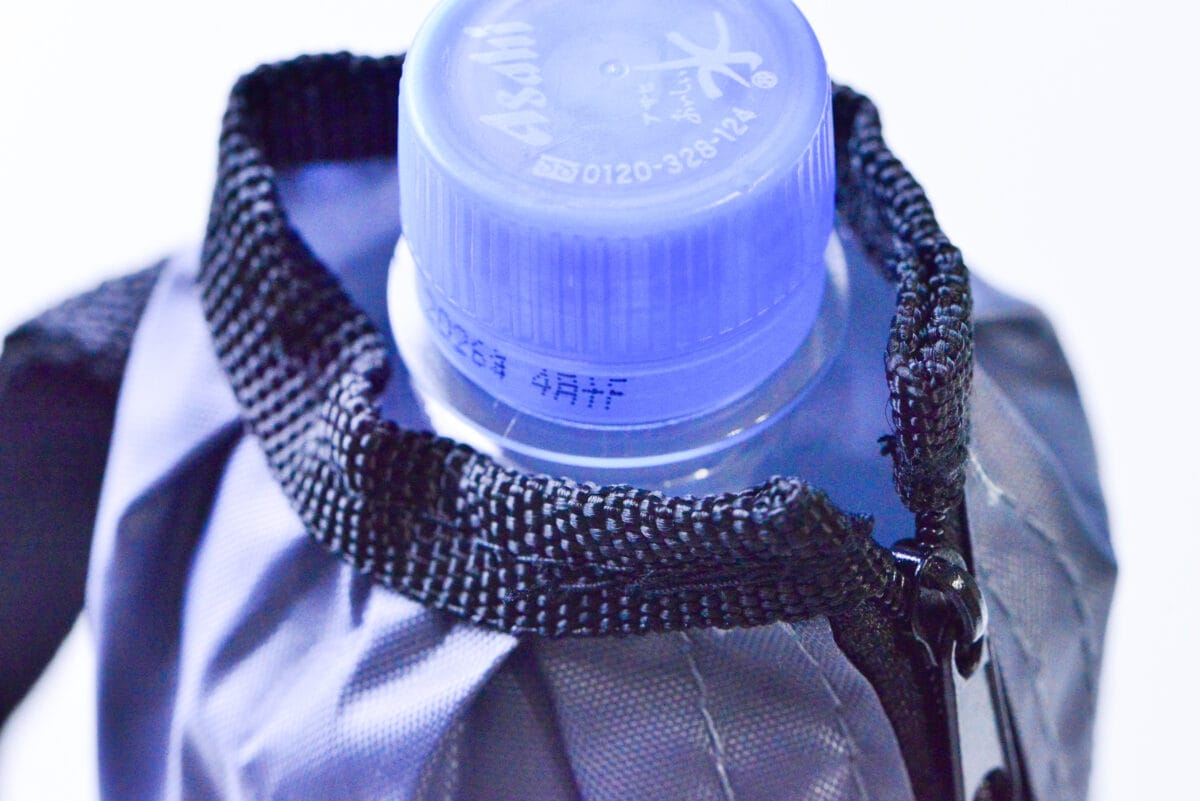 便利でおしゃれなセリアのペットボトルホルダー6選!カラビナ付きや肩掛けも