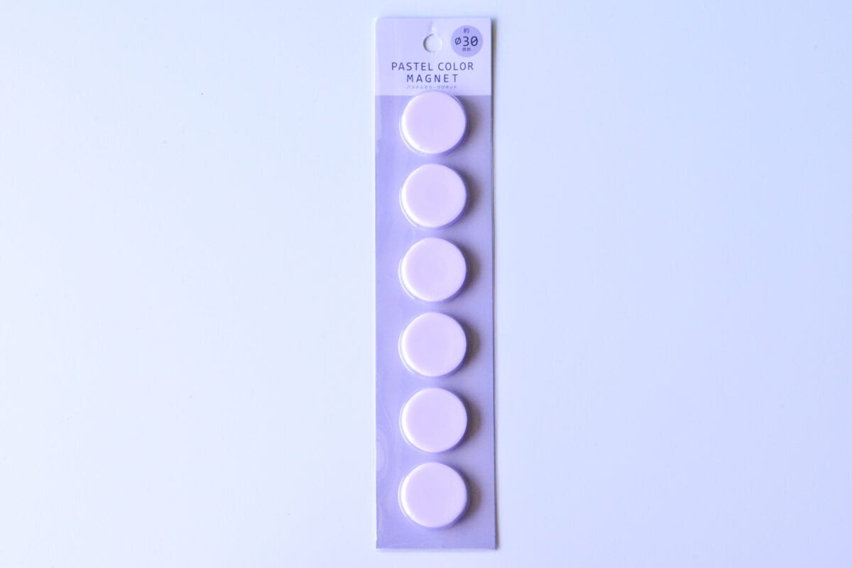 セリアのマグネットが優秀!超強力タイプやシートなど便利な5商品を紹介