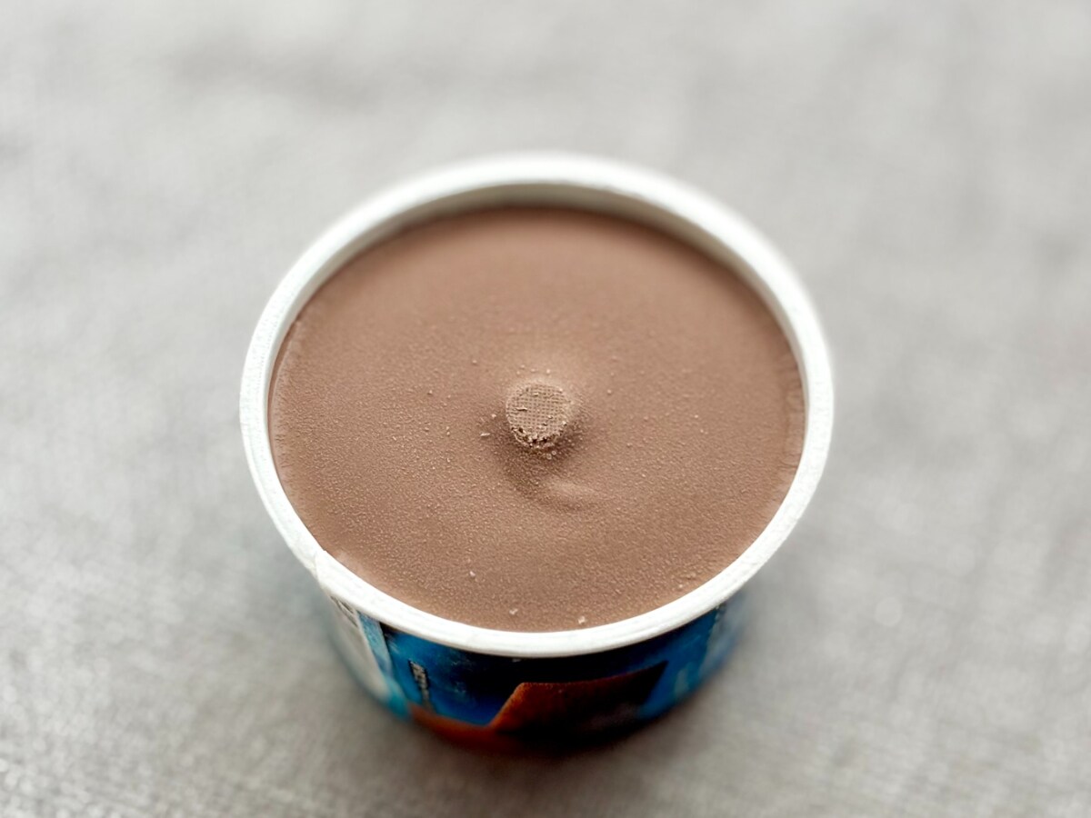 あの人気スイーツを「完全再現」!【ファミマ限定】の新作アイスって?