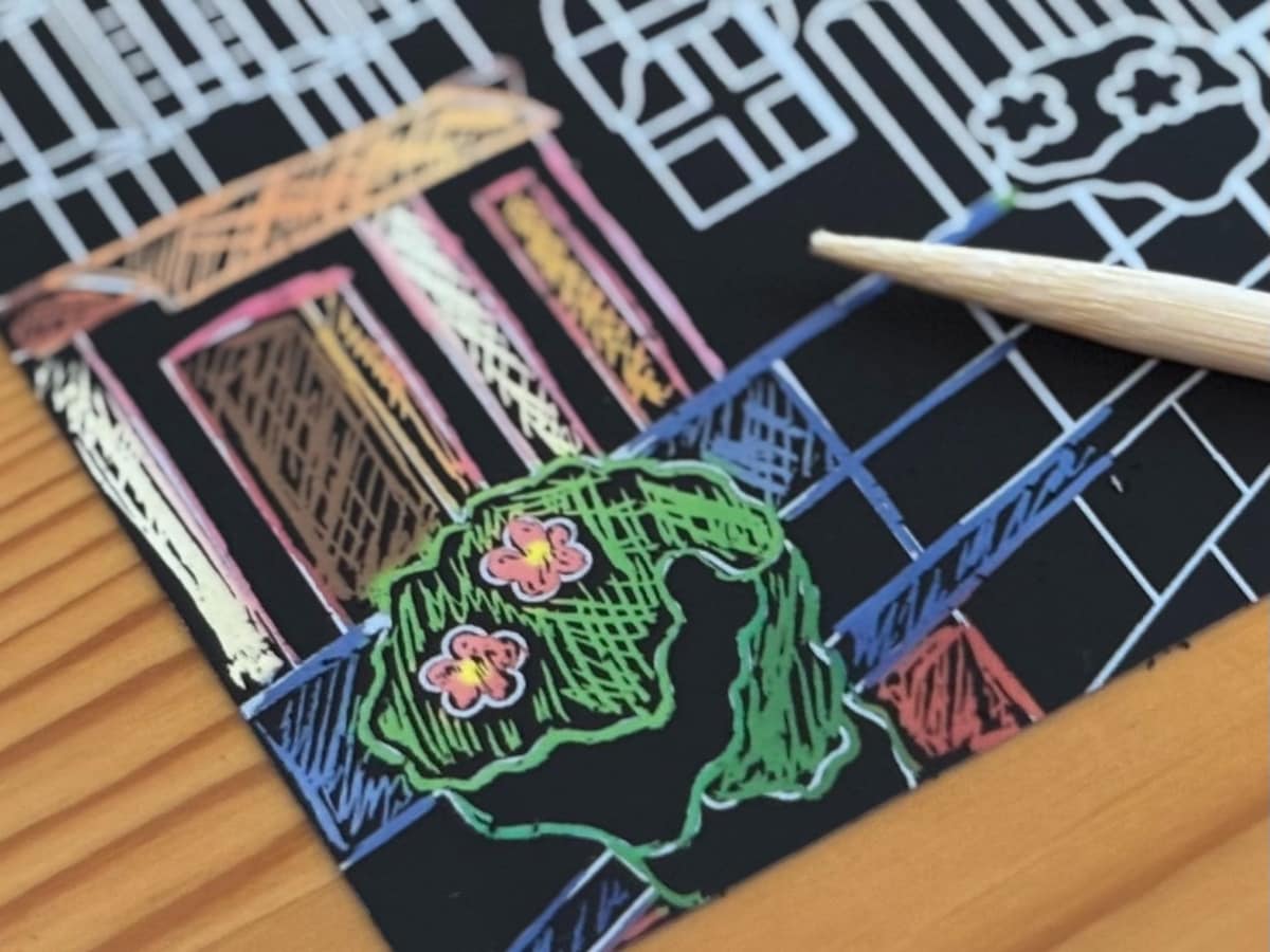 【ダイソー】スクラッチアートのおすすめ6選!やり方も紹介