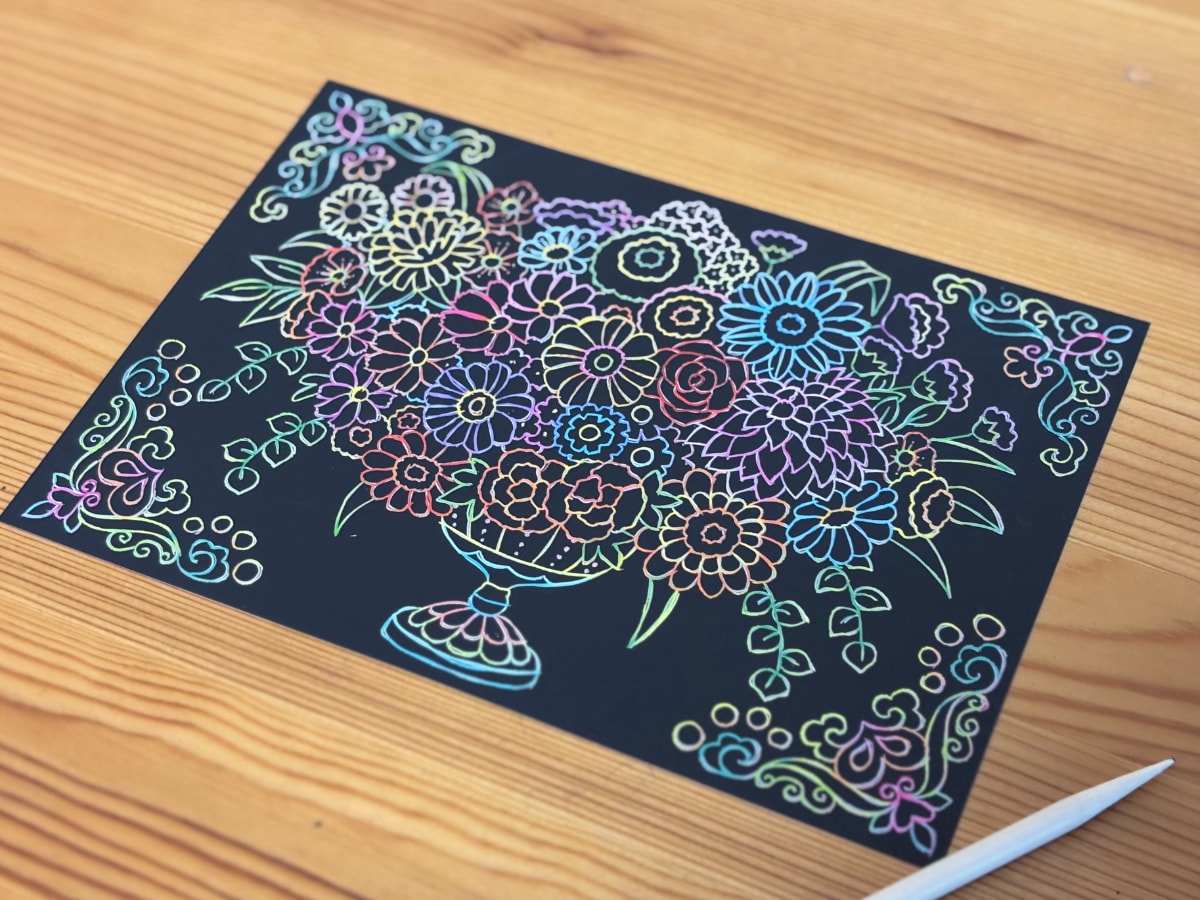 【ダイソー】スクラッチアートのおすすめ6選!やり方も紹介