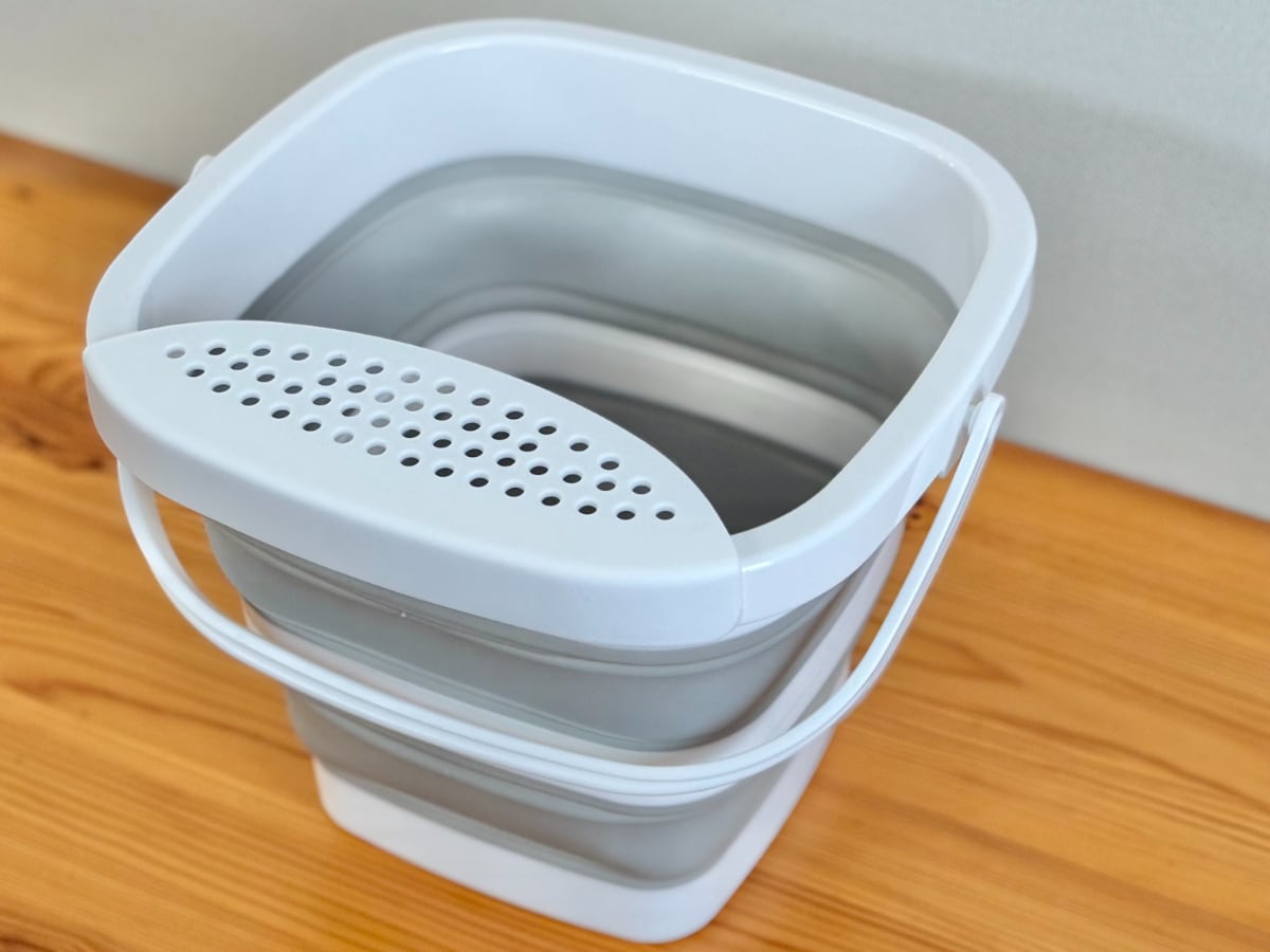 折りたたみバケツは【ダイソー】が買い！300円から買えて名品ぞろい