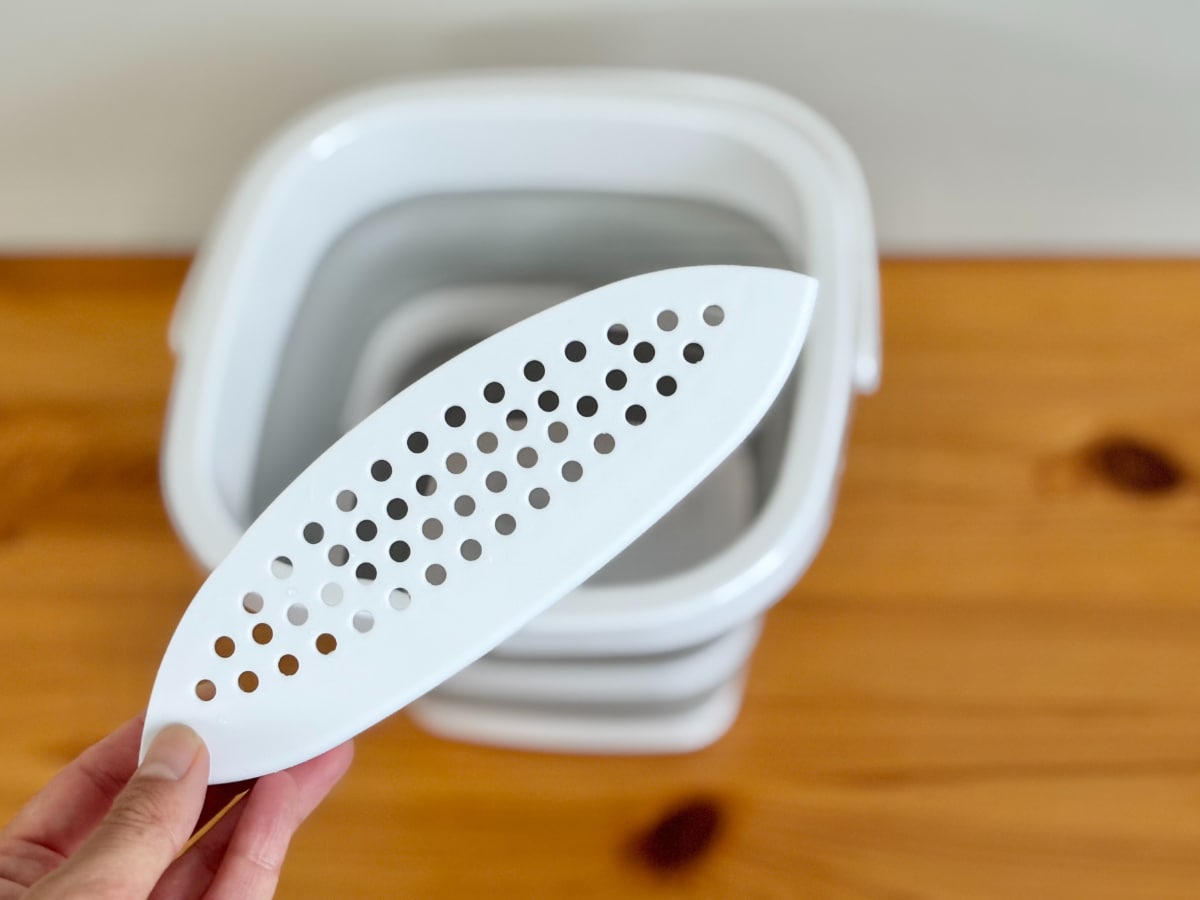 折りたたみバケツは【ダイソー】が買い！300円から買えて名品ぞろい