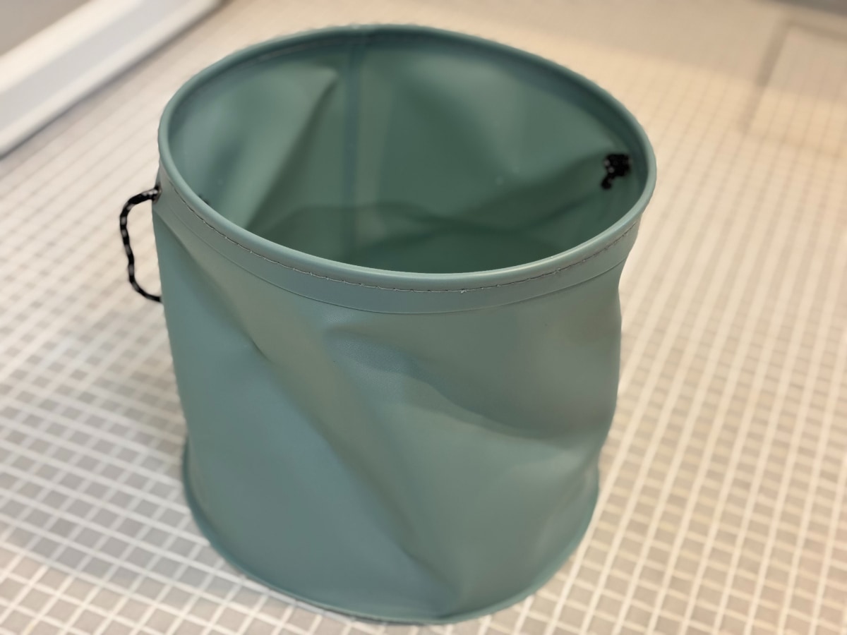 折りたたみバケツは【ダイソー】が買い！300円から買えて名品ぞろい