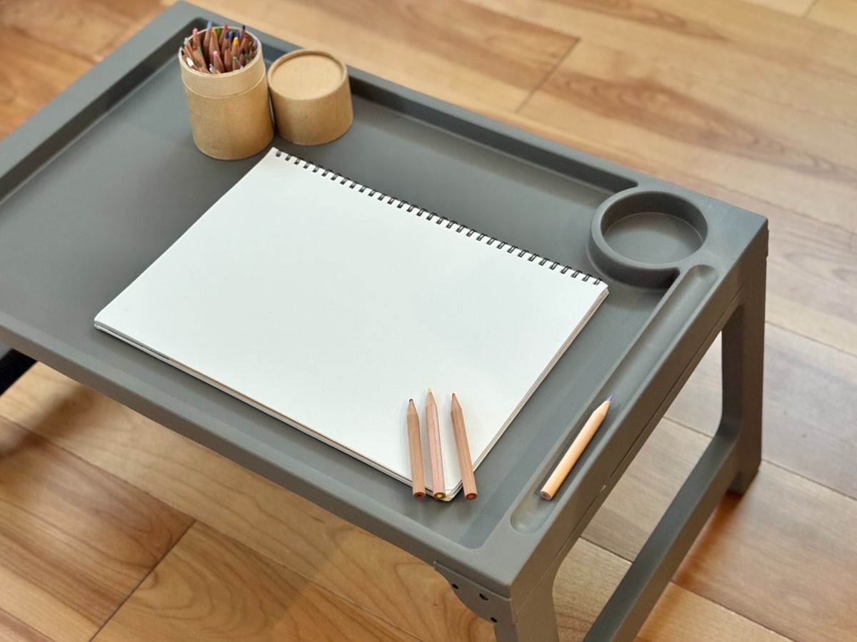 【ダイソー】550円の折りたたみテーブルは子供がいる家庭のマストバイアイテム