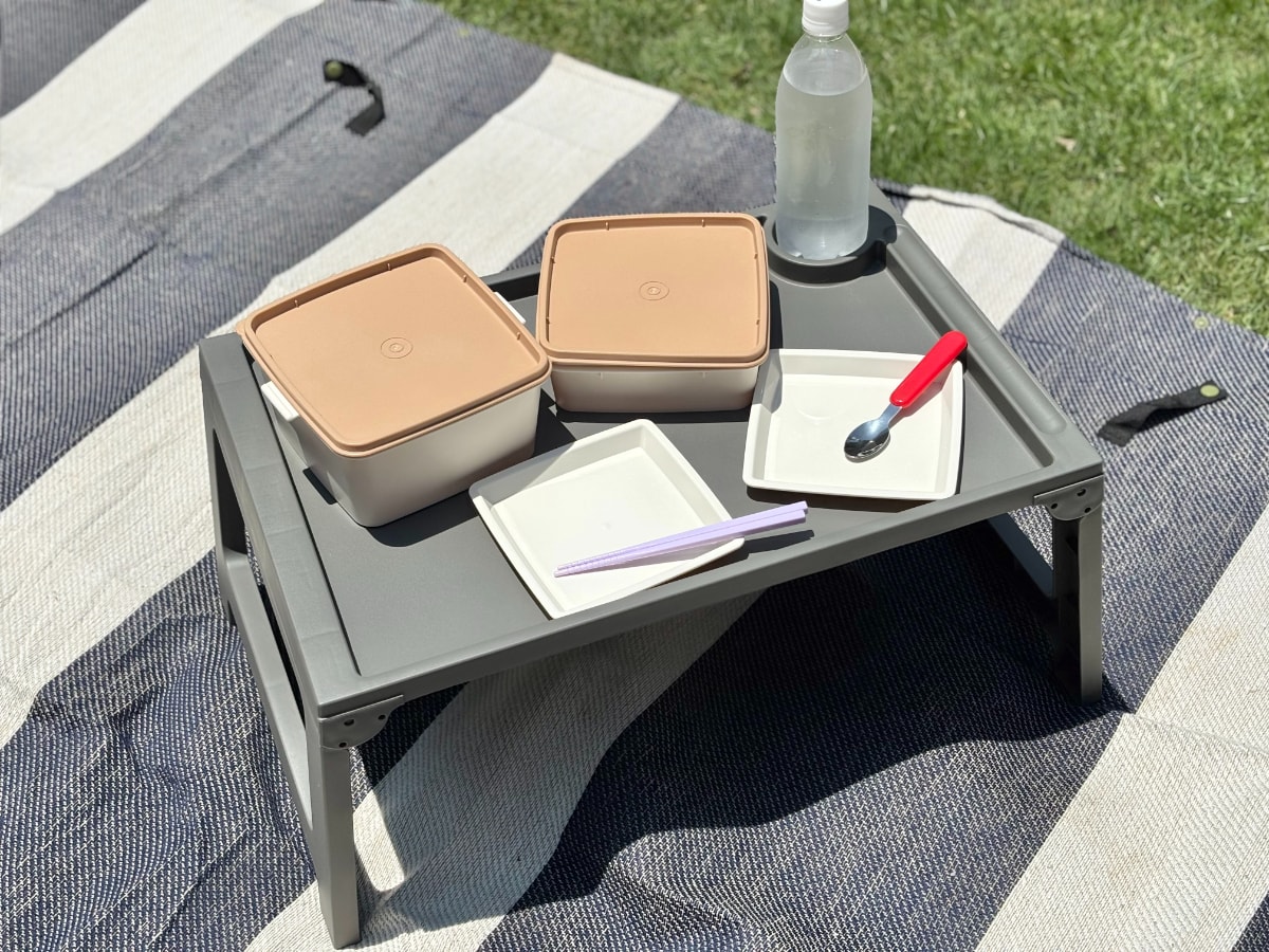 【ダイソー】550円の折りたたみテーブルは子供がいる家庭のマストバイアイテム