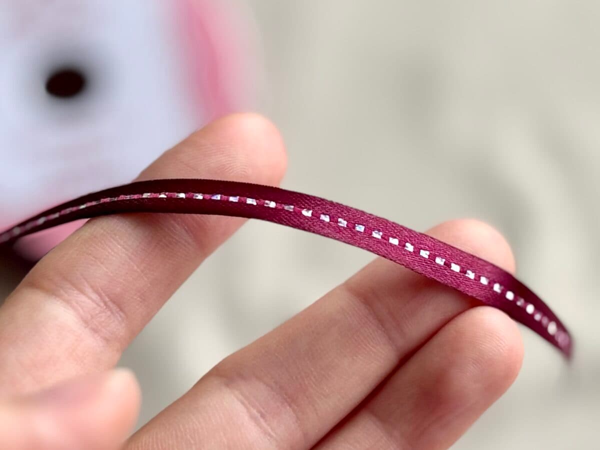 【セリア】おすすめリボン一覧！刺繍やレース、ネイルパーツなど種類も紹介